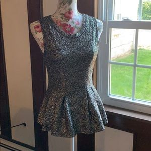 Sparkly peplum top💖